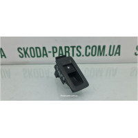 Кнопка відкриття лючка баку Golf 5 1T0959833A VAG (1T0959833A)