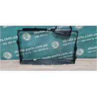 Дефлектор радіатора Skoda Octavia Tour 1U0121283B VAG (1U0121283B)