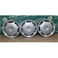 Ковпак колісний R15 Skoda Octavia 1U0601147C ціна за шт VAG (1U0601147C)