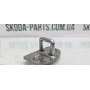 Скоба замка дверей Skoda Octavia Tour 1U0837033B VAG (1U0837033B)