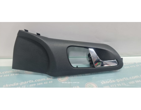 Ручка дверей внутрішня передня права Skoda Octavia Tour 1U0837248B VAG (1U0837248B)