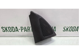 Корпус пищалки лівий без пищалки Skoda Octavia Tour рестайл VAG (1U0837993)