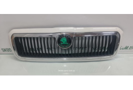 Решітка радіатора дорестайл Skoda Octavia Tour 1U0853651 VAG (1U0853651)