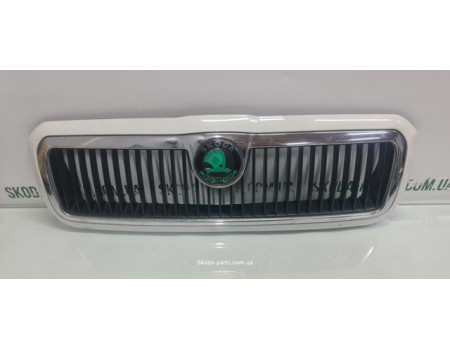 Решітка радіатора дорестайл Skoda Octavia Tour 1U0853651 VAG (1U0853651)