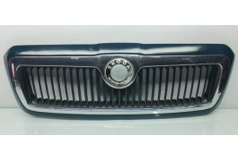 Решітка радіатора Skoda Octavia Tour 1U0853651C VAG (1U0853651C)