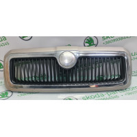 Решітка радіатора рестайл 9201 капучіно Skoda Octavia Tour 1U0853651C VAG (1U0853651C)