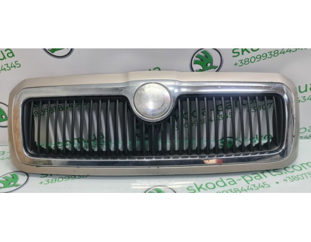 Решітка радіатора рестайл 9201 капучіно Skoda Octavia Tour 1U0853651C VAG (1U0853651C)