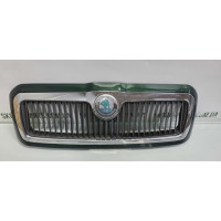 Решітка радіатора Skoda Octavia Tour рестайл колір зелений DIAMOND (1U0853651CD)