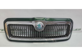 Решітка радіатора Skoda Octavia Tour рестайл колір зелений DIAMOND (1U0853651CD)