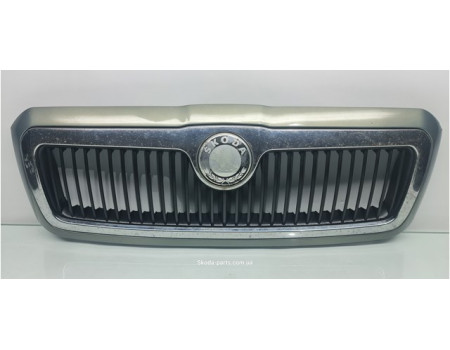 Решітка радіатора Skoda Octavia Tour рестайл 2000-2010р 1U0853651ED VAG (1U0853651ED)