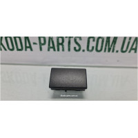 Заглушка торпеди Skoda Octavia Tour 1U0858179A вживана VAG (1U0858179A)