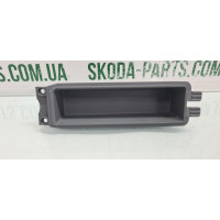 Ящик центральної консолі сірий Skoda Octavia Tour вживаний 1U0863077 VAG (1U0863077)