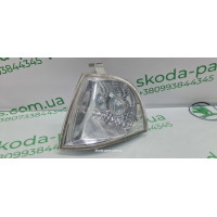 Поворот лівий рестайл Skoda Octavia Tour 1U0953049BA VAG (1U0953049BA)