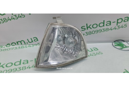 Поворот лівий рестайл Skoda Octavia Tour 1U0953049BA VAG (1U0953049BA)
