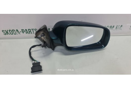 Дзеркало праве електричне з незначним пошкодженням Skoda Octavia Tour 1U1857502AC VAG (1U1857502AC)