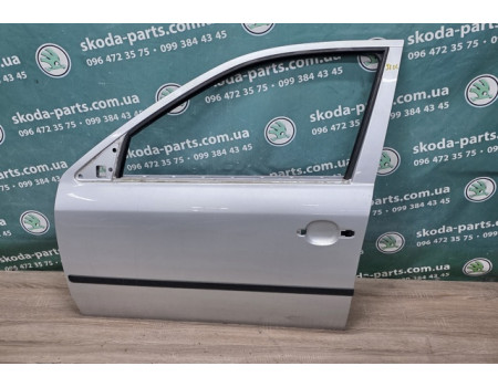 Дверка передня ліва сірий колір 9102 Skoda Octavia Tour 1U4831051 вживана VAG (1U4831051)