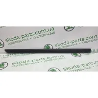 Молдинг задніх правих дверей Skoda Octavia Tour рестайл VAG (1U4853754C)