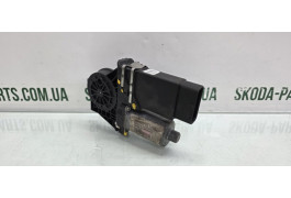 Двигун склопідіймача передній Skoda Octavia Tour 1u4959801B VAG (1U4959801B)