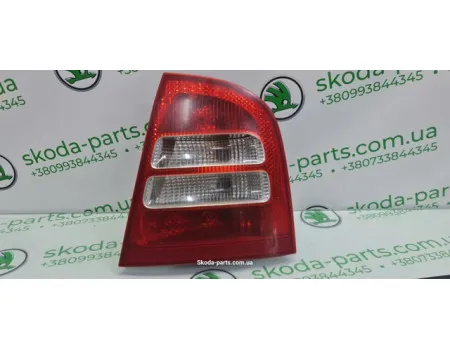 Стоп задній правий ліфтбек рестайл Skoda Octavia Tour 1U6945112 VAG (1U6945112)