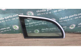 Скло кузова заднє ліве глухе Skoda Octavia Tour універсал VAG (1U9845297A)