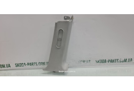 Накладка задньої стійки ліва комбі Skoda Octavia Tour VAG (1U9867295C)