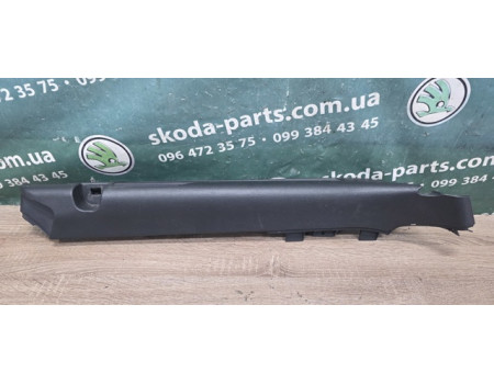 Кріплення полиці багажника ролети Skoda Octavia Tour універсал VAG (1U9867762A)