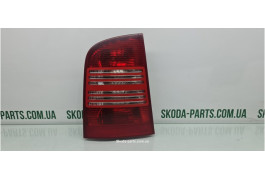 Стоп лівий комбі Skoda Octavia Tour 1U9945095B VAG (1U9945095B)