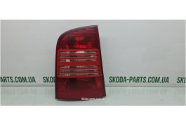 Стоп задній лівий комбі Skoda Octavia Tour 1U9945111B VAG (1U9945111B)