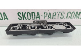 Плата заднього правого ліхтаря стопа Skoda Octavia Tour вживана 1U9945258 VAG (1U9945258)