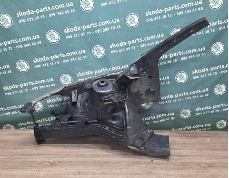 Четверть Ланжерон передній правий Skoda Octavia A5 рестайл VAG (1Z0809218BA)