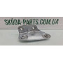 Кронштейн кріплення крила передній лівий рестайл Skoda Octavia A5 1Z0821141A вживаний VAG (1Z0821141A)