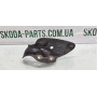 Кронштейн кріплення крила переднього правого передній  Skoda Octavia A5 VAG (1Z0821142)
