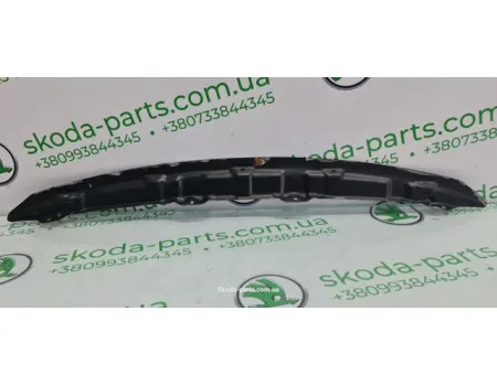 Кронштейн кріплення решітки радіатора рестайл Skoda Octavia A5 1Z0853480A VAG (1Z0853480A)