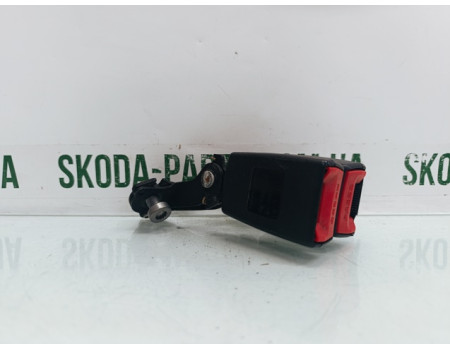 Подвійник замок задніх пасків безпеки Skoda Octavia A5 VAG (1Z0857488B)