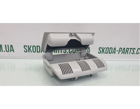 Окулярник Skoda Octavia A5 1Z0868565F вживаний VAG (1Z0868565F)