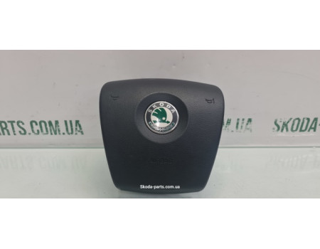 Подушка безпеки в кермо Skoda Octavia A5 1z0880201AF VAG (1Z0880201AF)