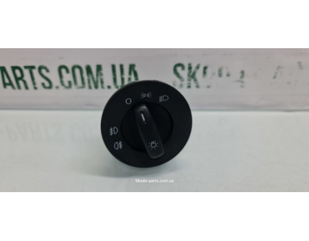 Перемикач світла фар Skoda Octavia A5 1Z0941431K VAG (1Z0941431K)