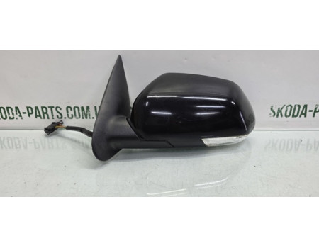 Дзеркало ліве електричне з підігрівом повторювачем підсвіткою чорне Skoda Octavia A5 до рестайл VAG (1Z1857501DLA)