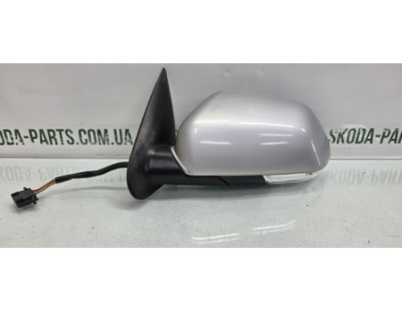 Дзеркало ліве електричне з підігрівом підсвіткою поворювачем повороту сіре 9156 Skoda Octavia A5 до рестайл VAG (1Z1857501GMC)