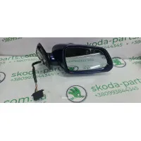 Дзеркало праве дорестайл з підсвіткою 8 дротів код фарби 9462 Skoda Octavia A5 1Z1857502 VAG (1Z1857502)