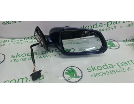 Дзеркало праве дорестайл з підсвіткою 8 дротів код фарби 9462 Skoda Octavia A5 1Z1857502 VAG (1Z1857502)