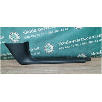 Накладка переднього правого порогу Skoda Octavia A5 1Z1863484 VAG (1Z1863484)