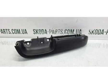 Корпус ручки дверей внутрішній передній лівий Skoda Octavia A5 1Z1867175 VAG (1Z1867175)