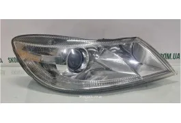Фара передня права Skoda Octavia A5 рестайл 2009-2014р 1Z1941016F VAG (1Z1941016F)