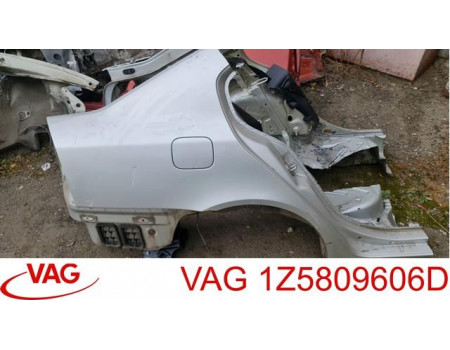 Четверть права з крилом VAG (1Z5809606D)