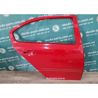 Двері задні праві Skoda Octavia A5 ліфтбек рейстайл VAG (1Z5833056AC)