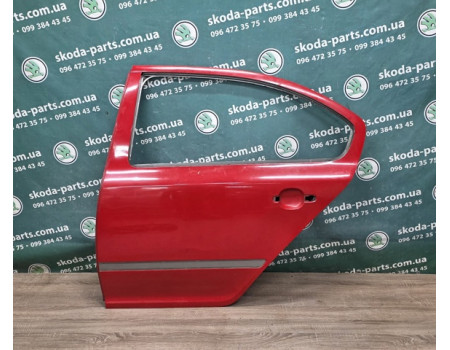 Двері задні ліві Skoda Octavia A5 рестайл ліфтбек VAG (1Z5833057AC)