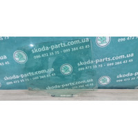 Скло дверей заднє праве ліфтбек Skoda Octavia A5 1Z5845206C VAG (1Z5845206C)