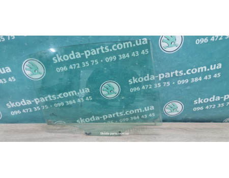 Скло дверей заднє праве ліфтбек Skoda Octavia A5 1Z5845206C VAG (1Z5845206C)