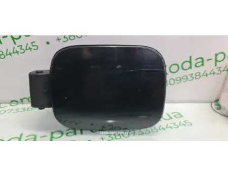 Лючок паливного бака комбі Skoda Octavia A5 1Z9809857 VAG (1Z9809857)